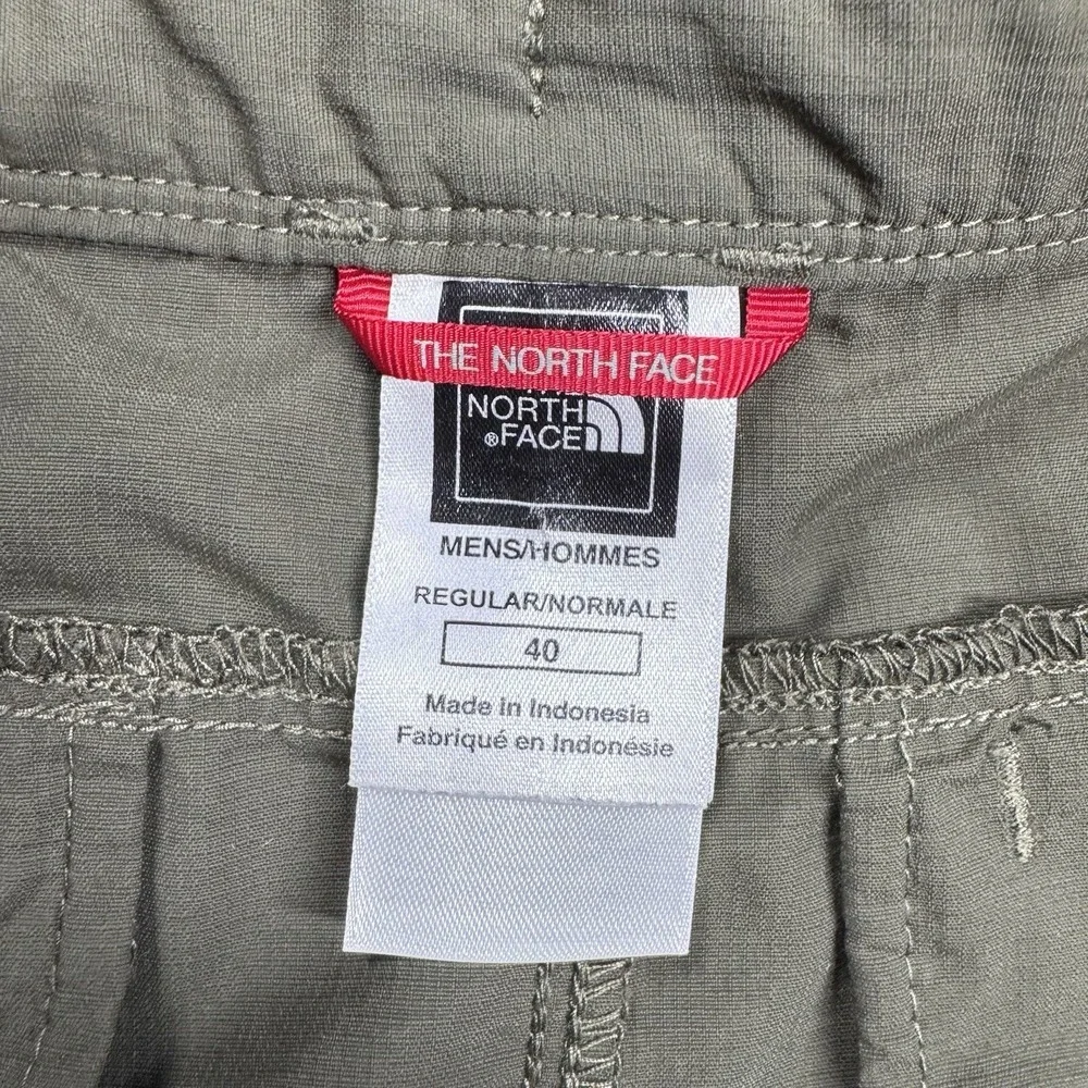 The North Face Convertible Pants Mens 40 x30 Green Hiking Zip Ankle‎ EXCELLENT